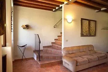 Fattoria Loppiano And Agriroom Regina Mundi Incisa in Val d'Arno