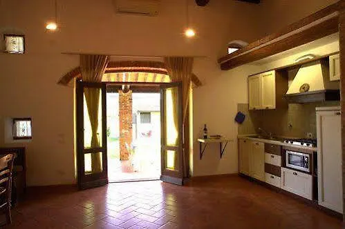 Fattoria Loppiano And Agriroom Regina Mundi Incisa in Val d'Arno 2*,  Italia